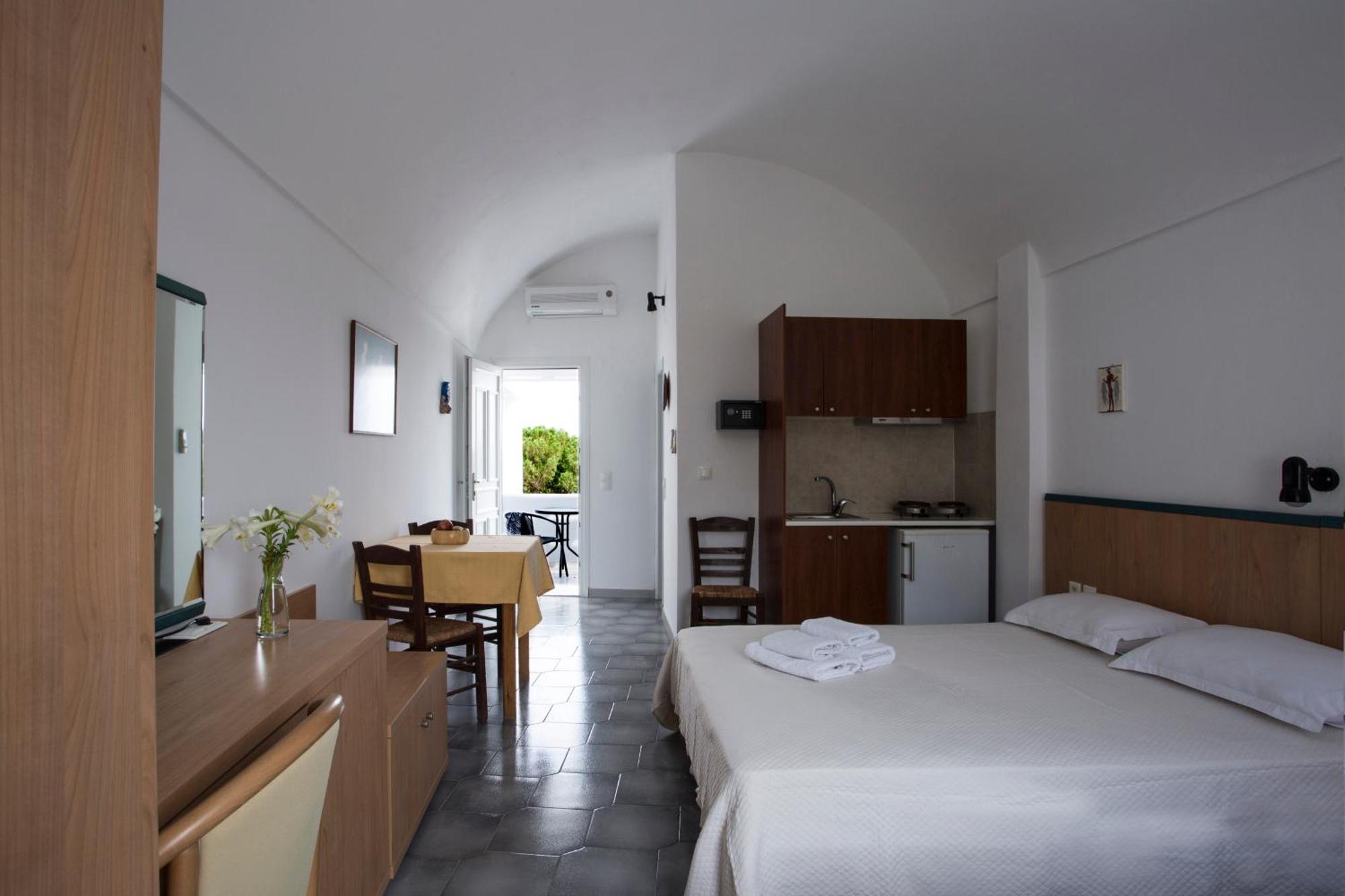 Sun -Rise Apartment Perissa  Ngoại thất bức ảnh